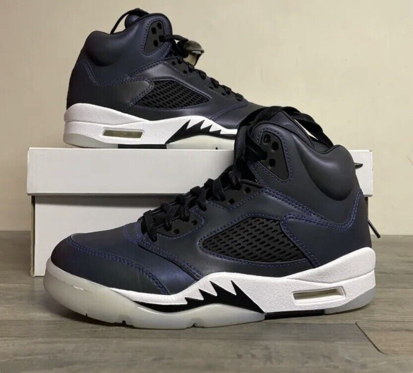 Size 7.5 Jordan 5 Retro Oil Gray 1212