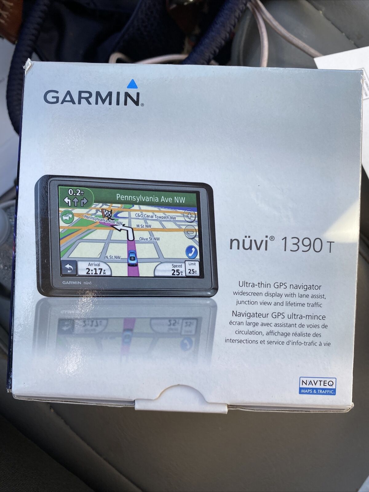 Garmin nuvi 1390T Automotive Mountable